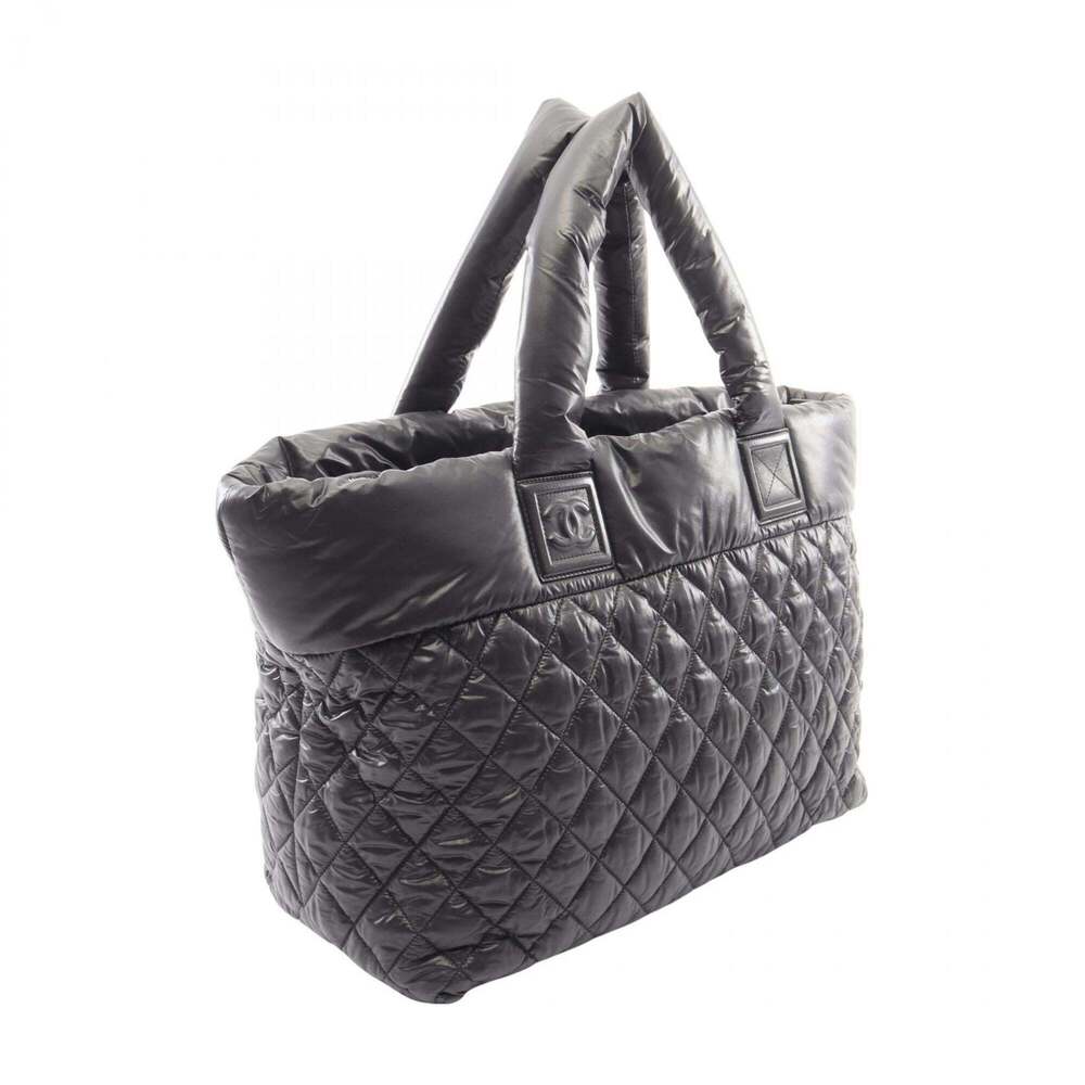 CHANEL Black Leather Tote Bag - Picture 2 of 9